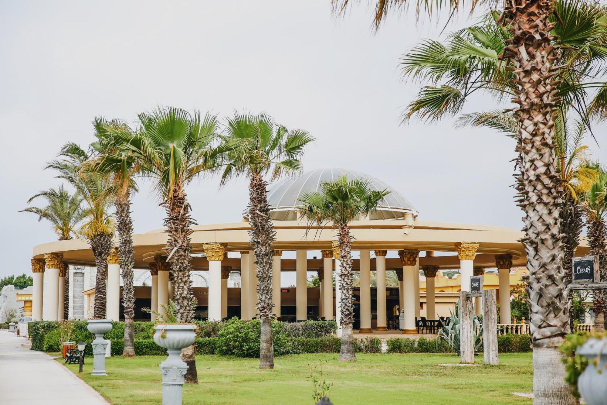 Hotel Cesars Temple De Luxe à Belek Extérieur photo